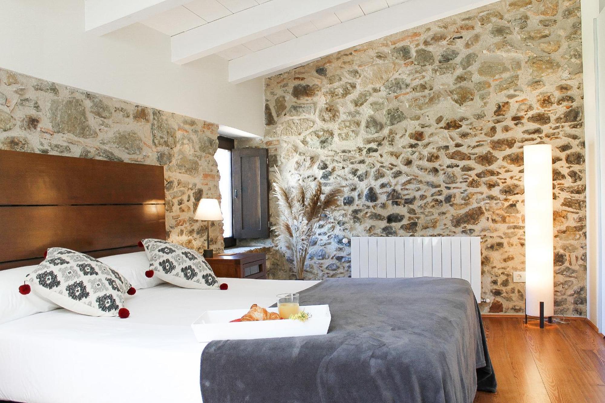Monells - Casa Rural - Can Felip Exterior photo
